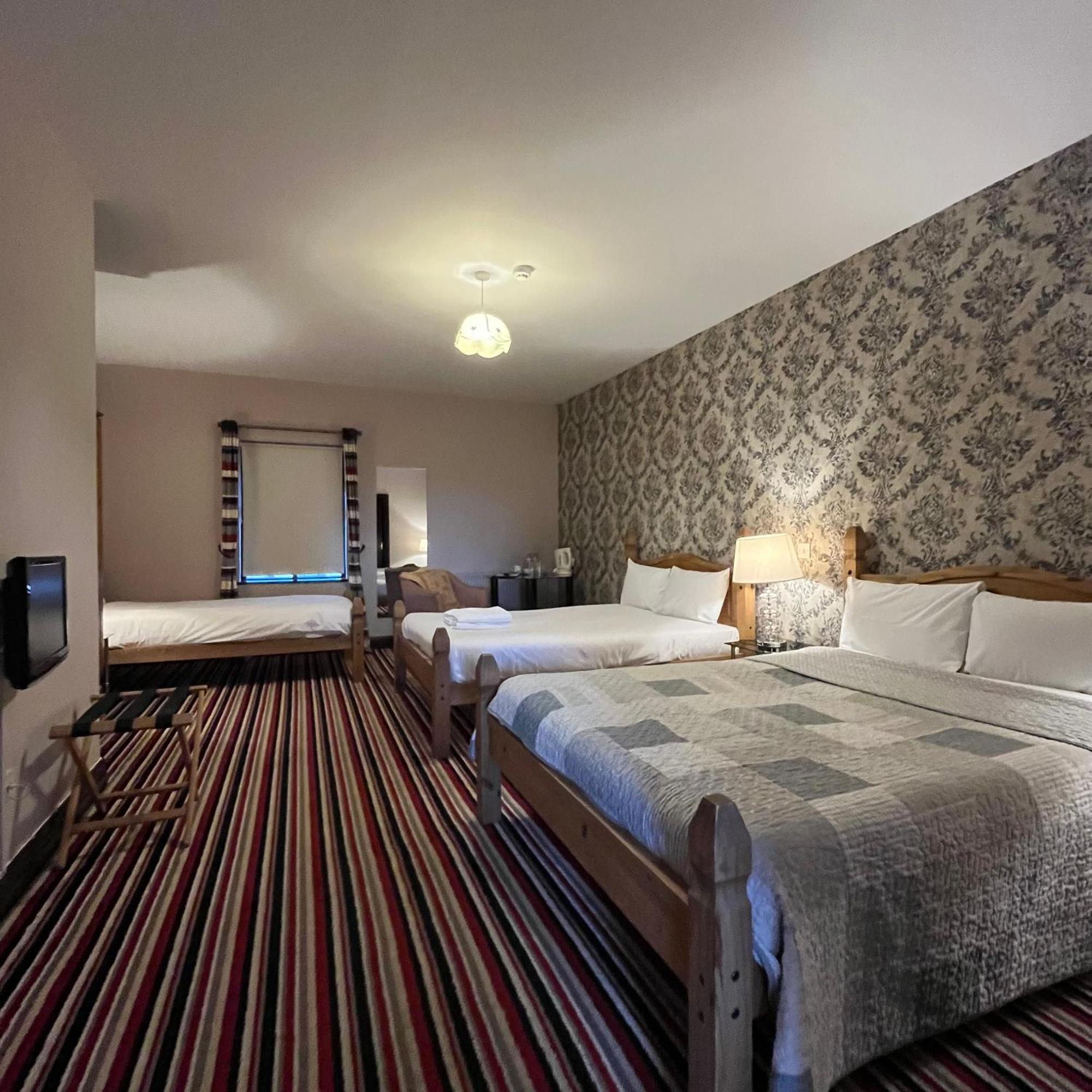 The Yeats County Inn Hotel Tubbercurry Екстер'єр фото