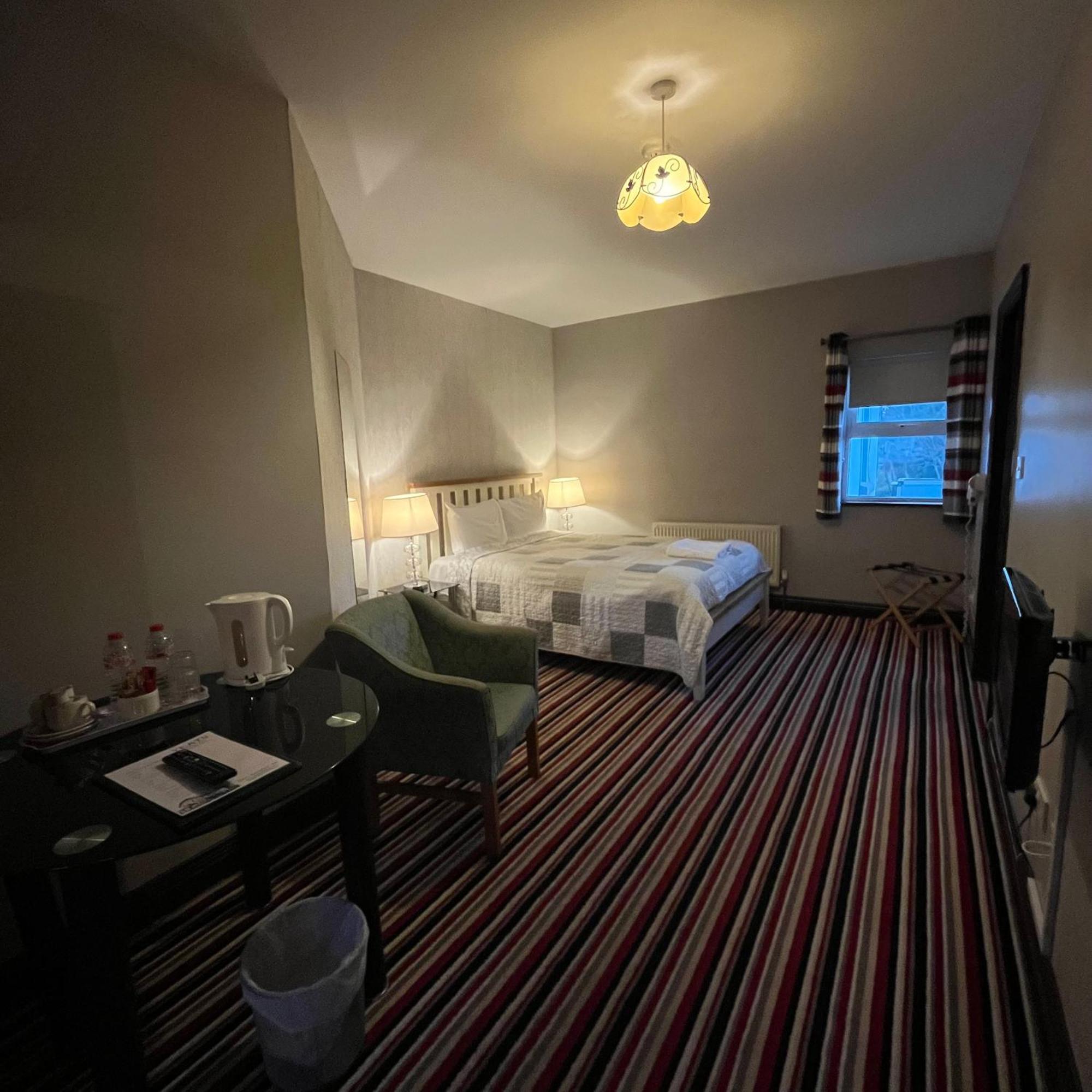 The Yeats County Inn Hotel Tubbercurry Екстер'єр фото