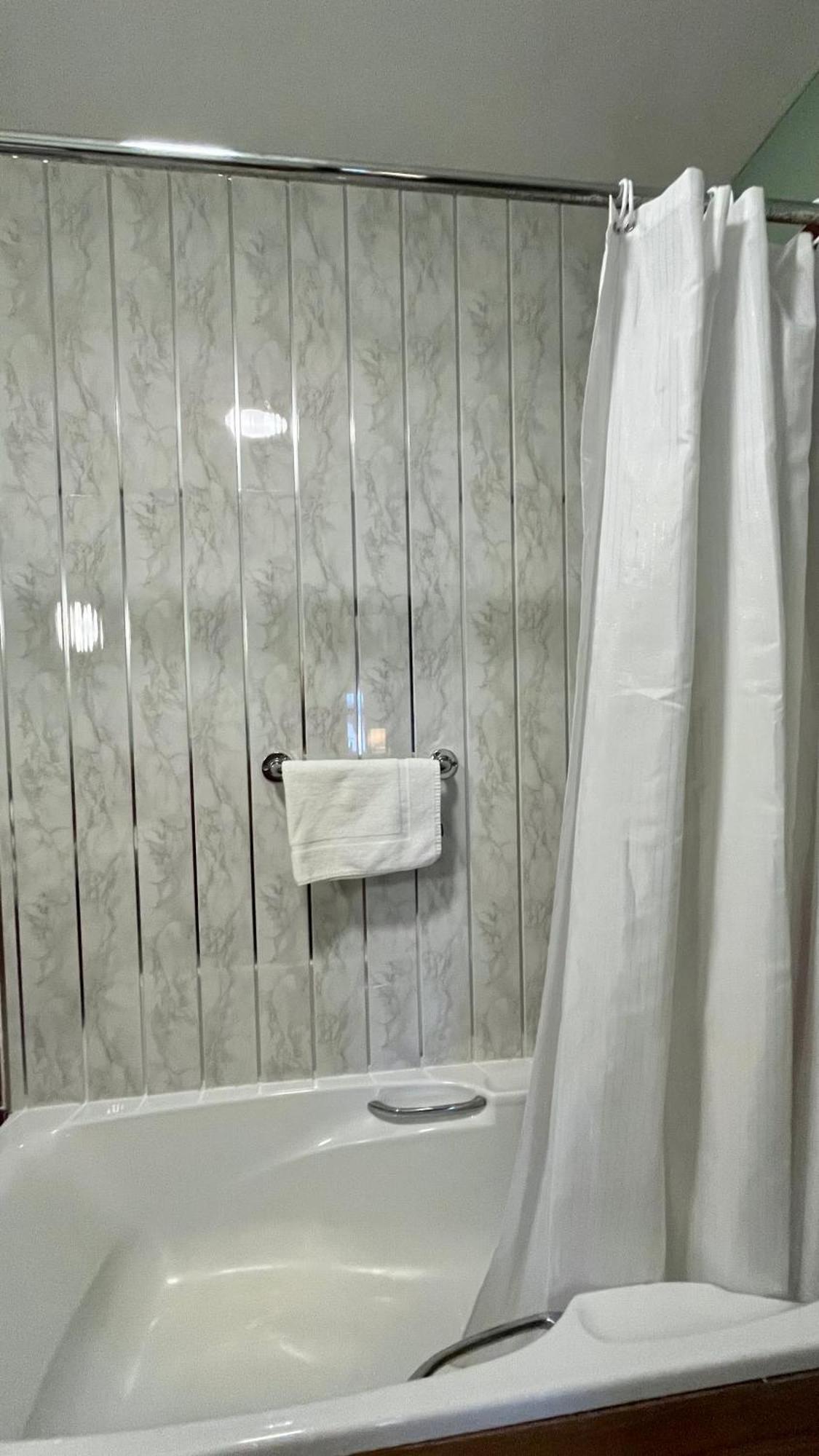 The Yeats County Inn Hotel Tubbercurry Екстер'єр фото