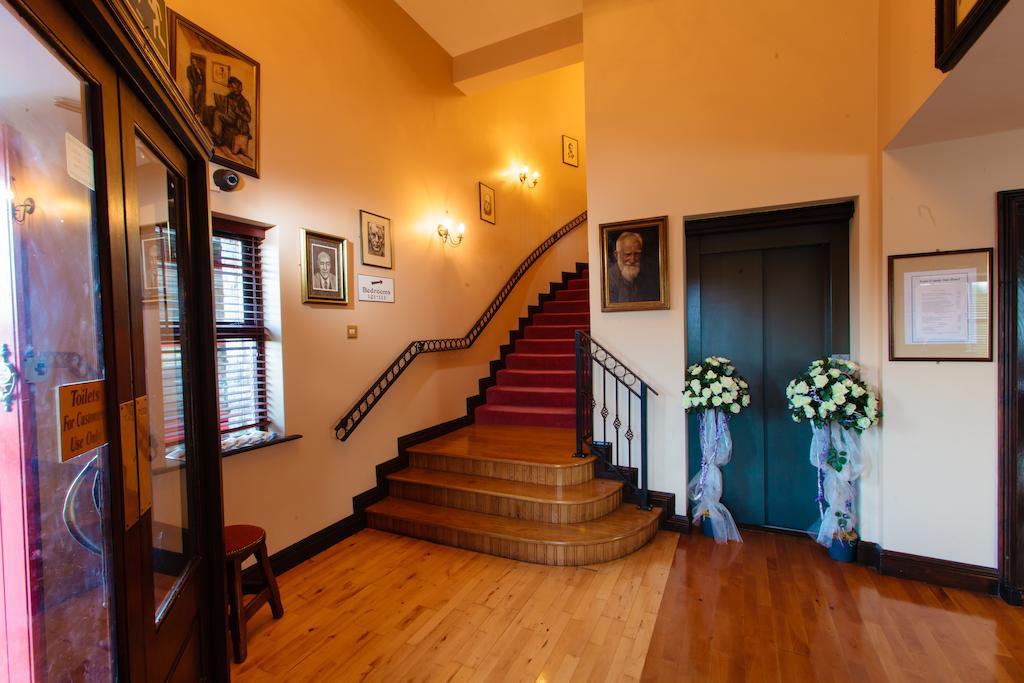 The Yeats County Inn Hotel Tubbercurry Екстер'єр фото