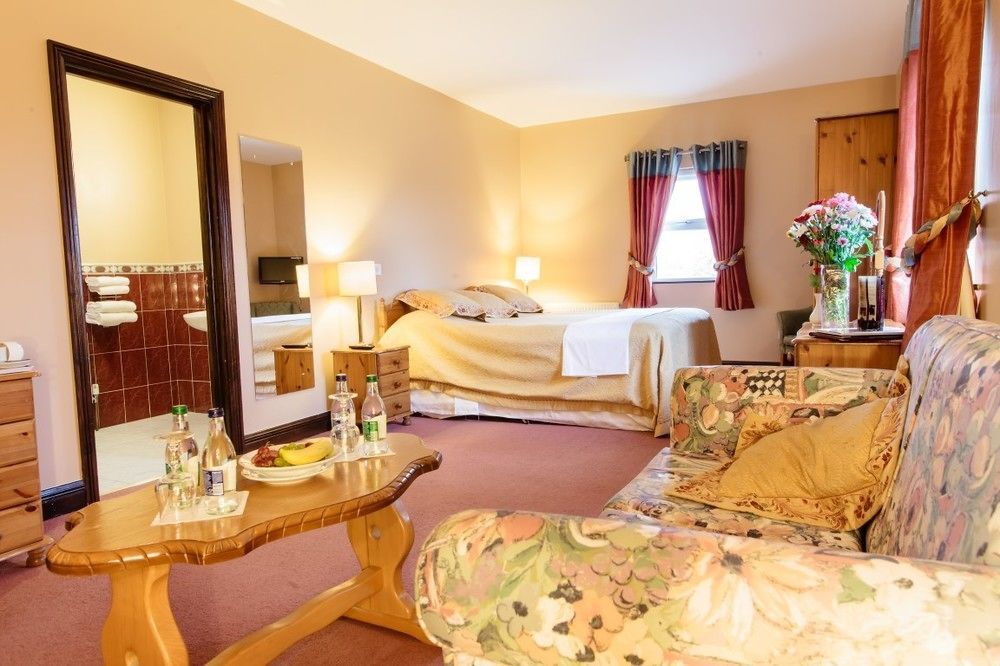 The Yeats County Inn Hotel Tubbercurry Екстер'єр фото