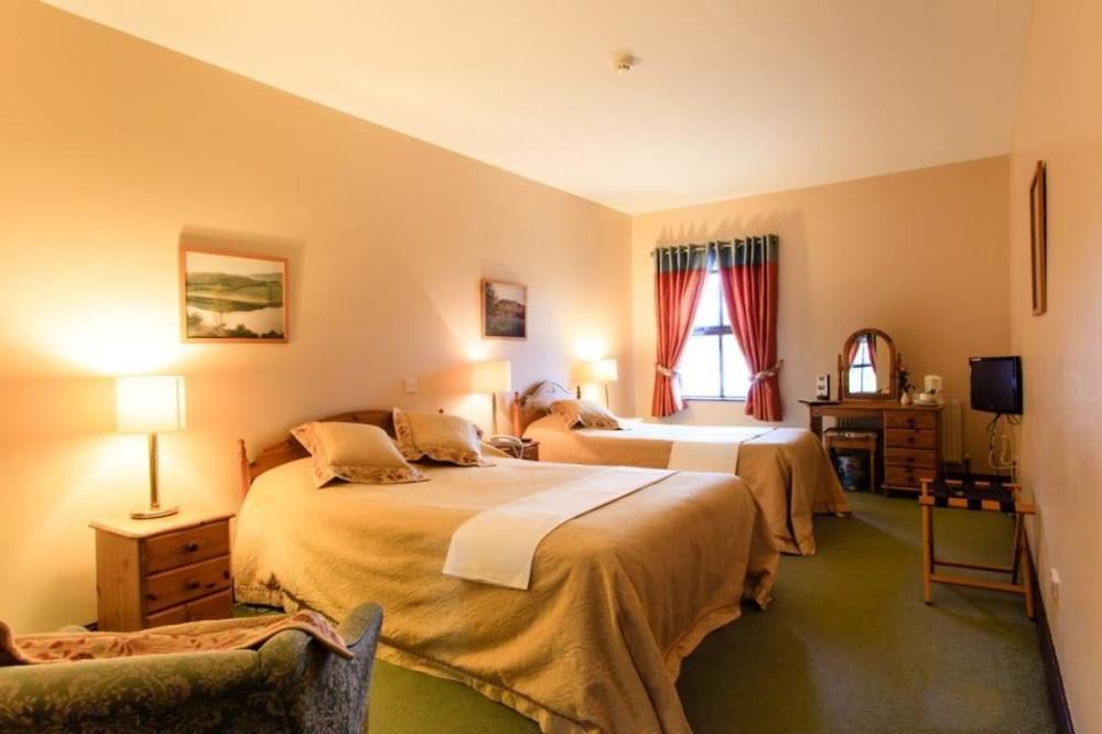 The Yeats County Inn Hotel Tubbercurry Екстер'єр фото