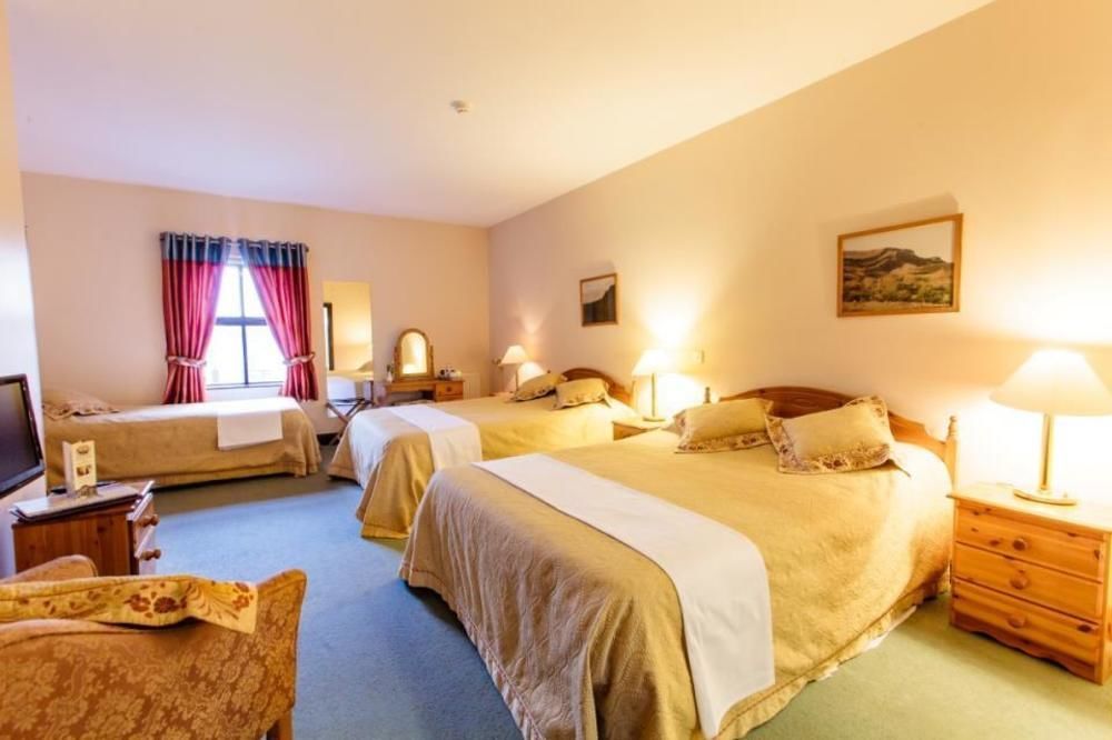 The Yeats County Inn Hotel Tubbercurry Екстер'єр фото