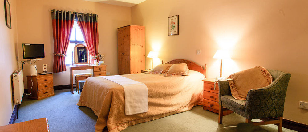 The Yeats County Inn Hotel Tubbercurry Екстер'єр фото